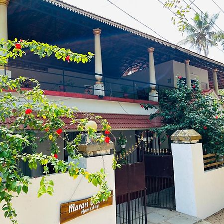 Marari Beach Cleetus Homestay Mararikulam Exterior photo